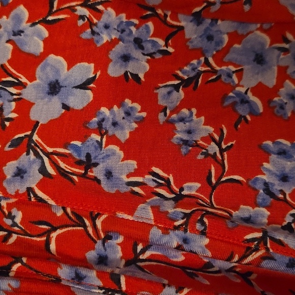 Ann Taylor top - Picture 4 of 10